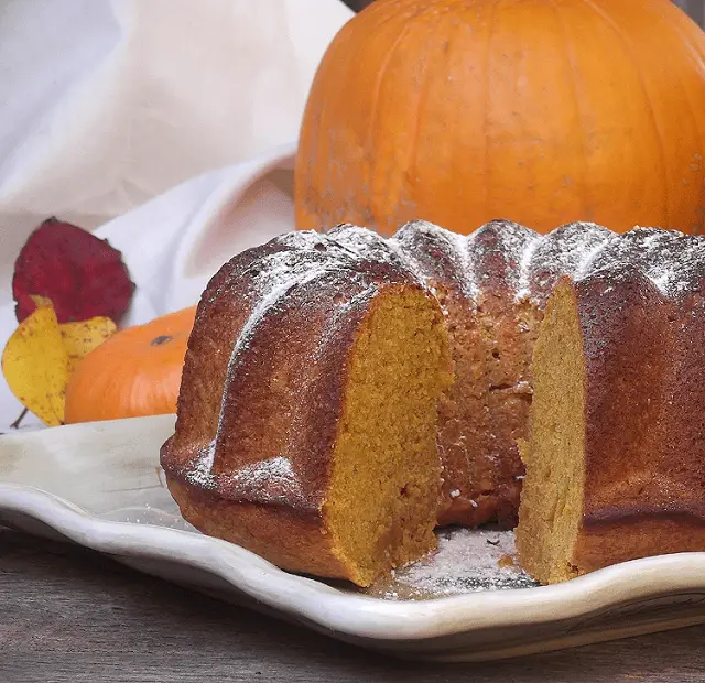 Pumpkin Ginger Pound Cake