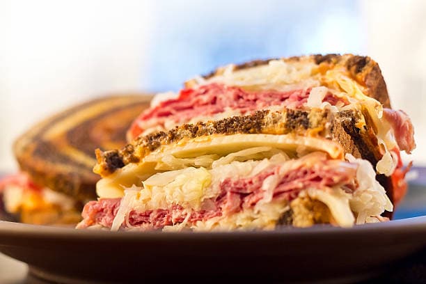 roast beef grilled cheese - The Tasty Hub